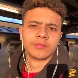 Meet your Posher, Robert